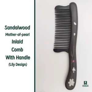 Designed with rounded, polished teeth, this comb won’t tug at your hair or harm your scalp. Regular use provides a soothing scalp massage, relieves stress, and effectively minimizes static.
